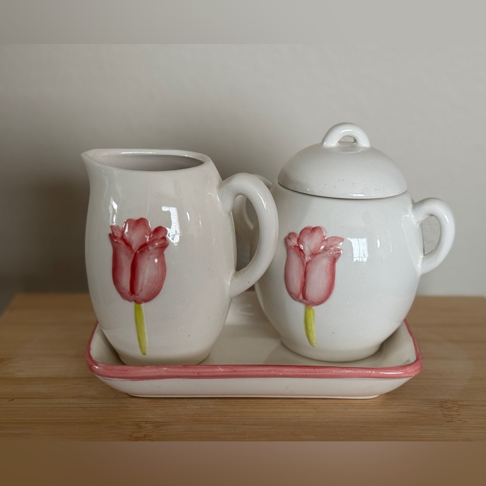 PAI Pink and White Ceramic Tulip Cream and Sugar Set with Tray, Spring, EUC